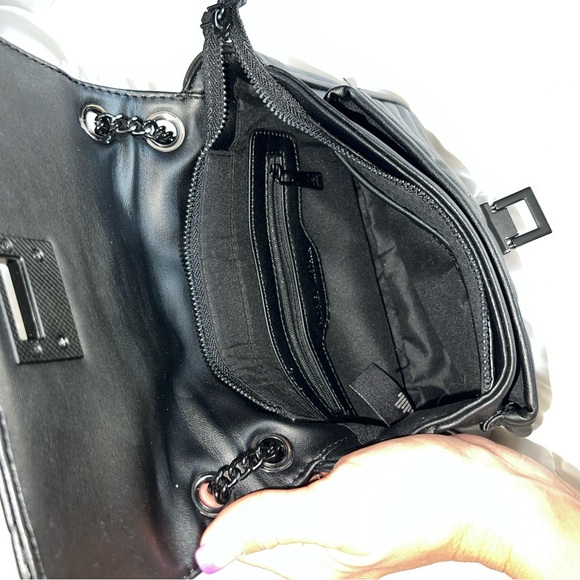 Badgley Mischka Purse - Picture 5 of 15